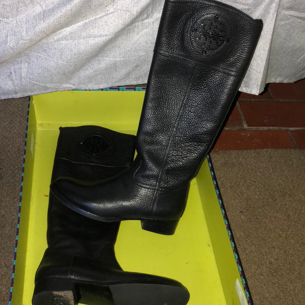 Tory Burch black leather boots size 6